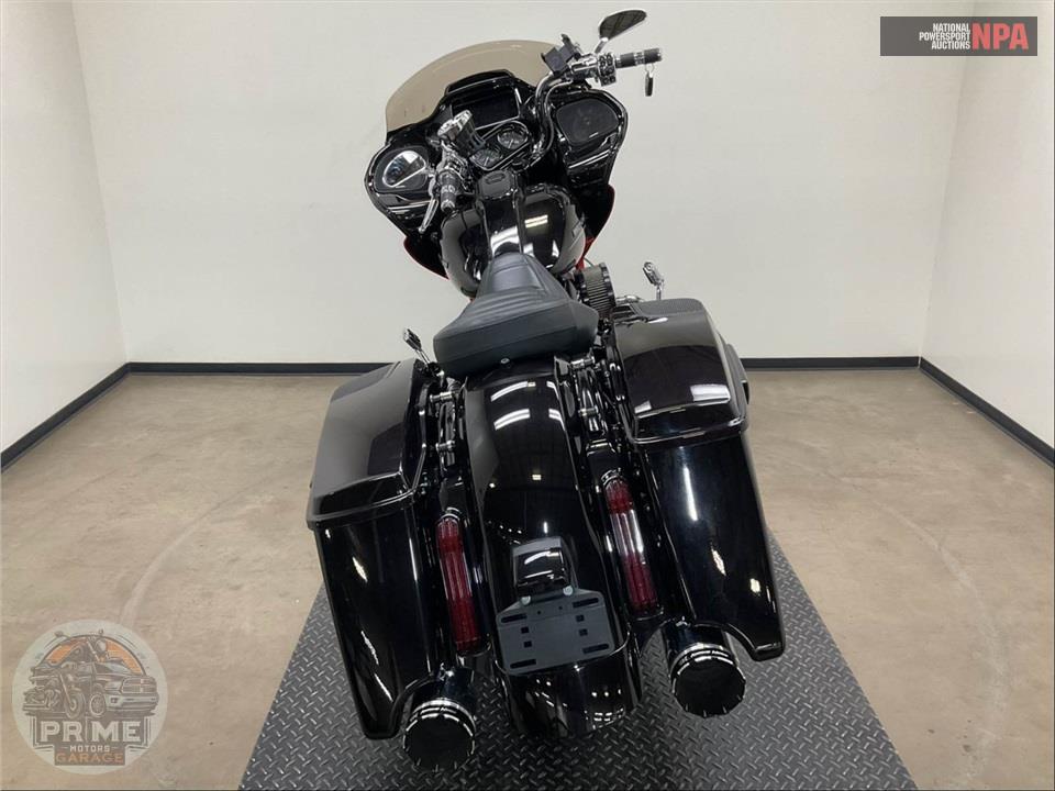 2021 Harley-Davidson FLTRXSE CVO ROAD GLIDE — фото 4