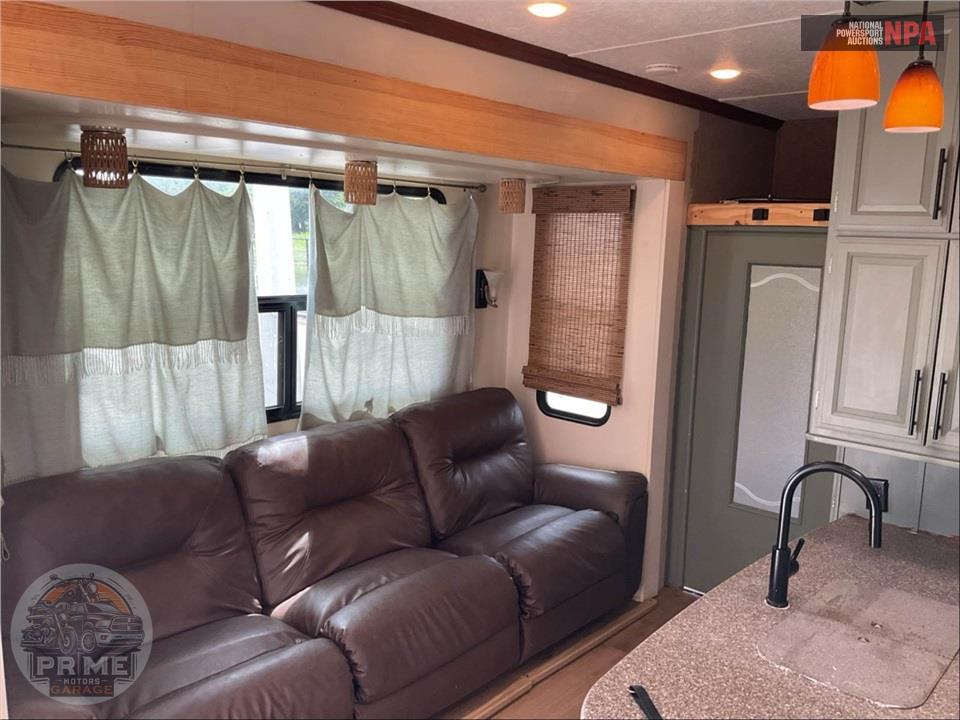 2015 Spartan By Forest River M-1239 Toy Hauler Series — фото 7