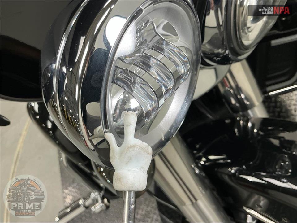 2019 Harley-Davidson FLHTK ULTRA LIMITED — фото 32