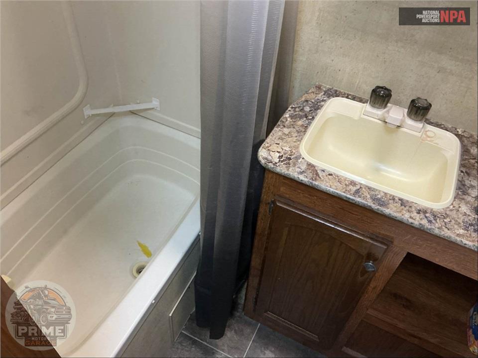 2015 Keystone Rv M-300 LHS - HIDEOUT LHS SERIES — фото 18