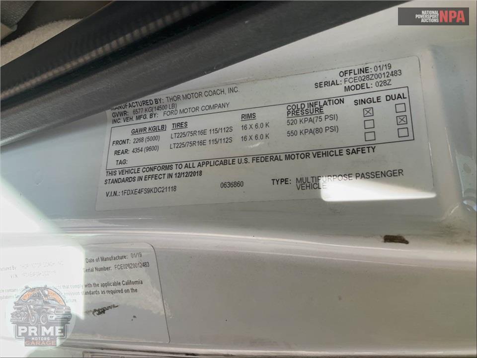 2019 Thor Motor Coach M-28Z E450-V10 - FOUR WINDS SERIES — фото 70