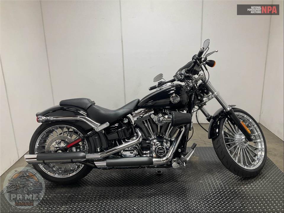 2014 Harley-Davidson FXSB BREAKOUT — фото 1