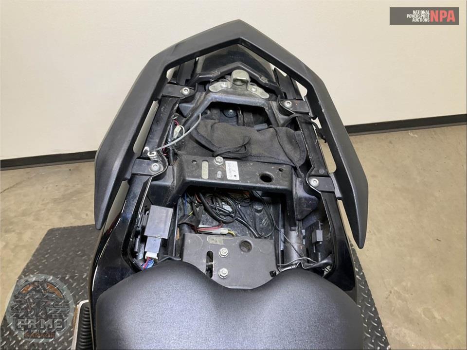 2012 Yamaha FZ6RBB/C RAVEN — фото 15