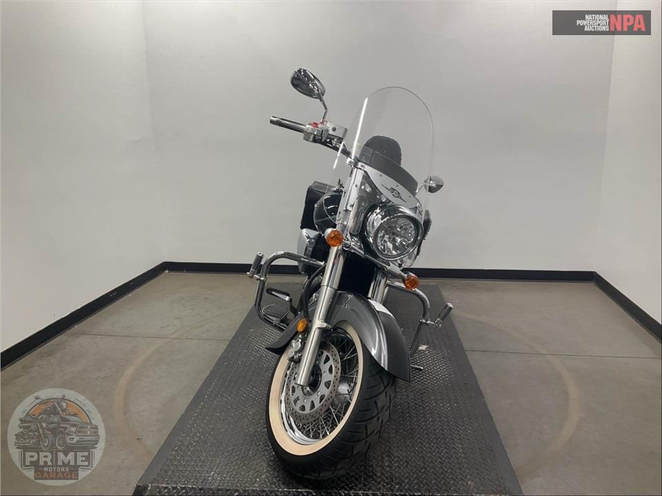2009 Suzuki C50TK9 BOULEVARD 2-TONE — фото 2