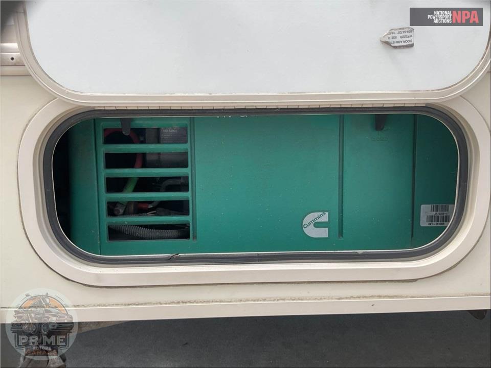 2018 Winnebago M-22R FORD - MINNIE WINNIE SERIES — фото 35