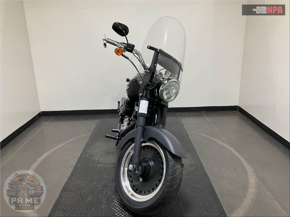2013 Harley-Davidson FLSTFB FAT BOY LO — фото 2