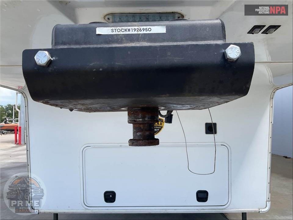 2019 Redwood Rv M-3901 WB - FIFTH WHEEL SERIES — фото 33