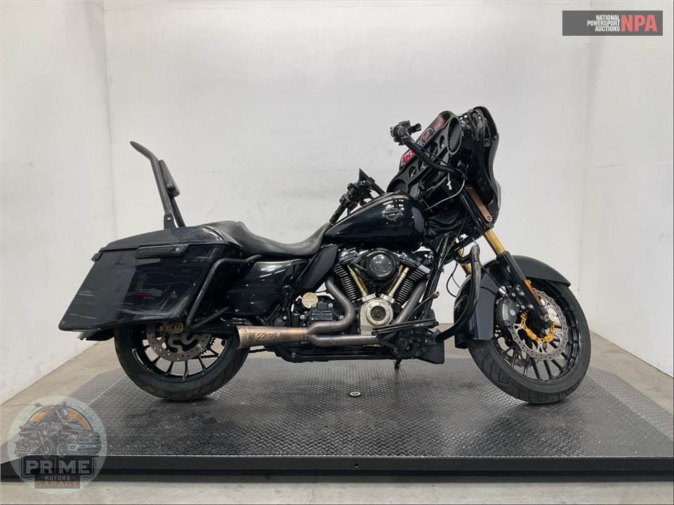 2018 HARLEY-DAVIDSON FLHXS STREET GLIDE SPECIAL