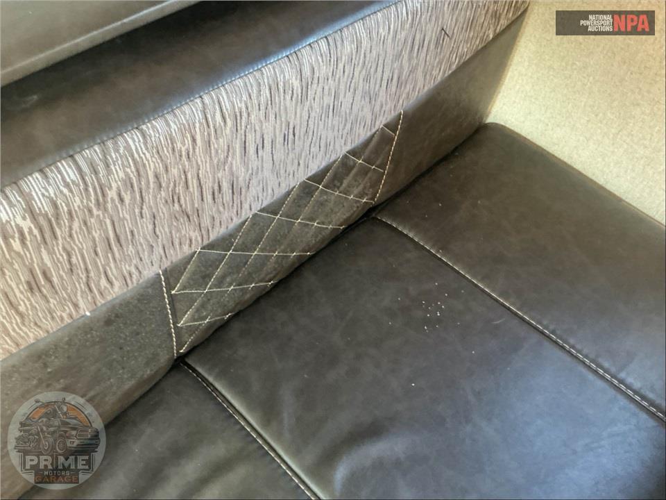 2017 Crossroads Rv M-18 BH - Z-1 LITE SERIES — фото 10