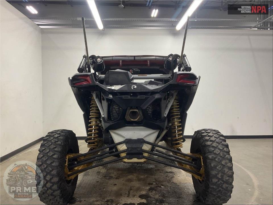 2019 Can-Am MAVERICK X3 X RS TURBO R — фото 4