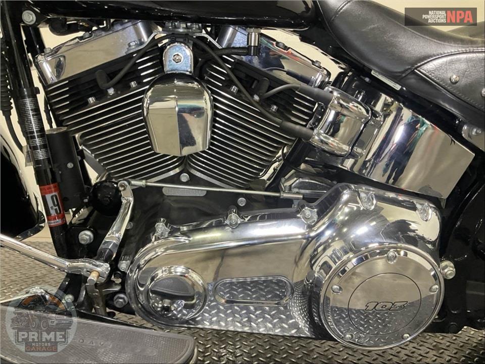 2017 Harley-Davidson FLSTC HERITAGE SOFTAIL CLASSIC — фото 7
