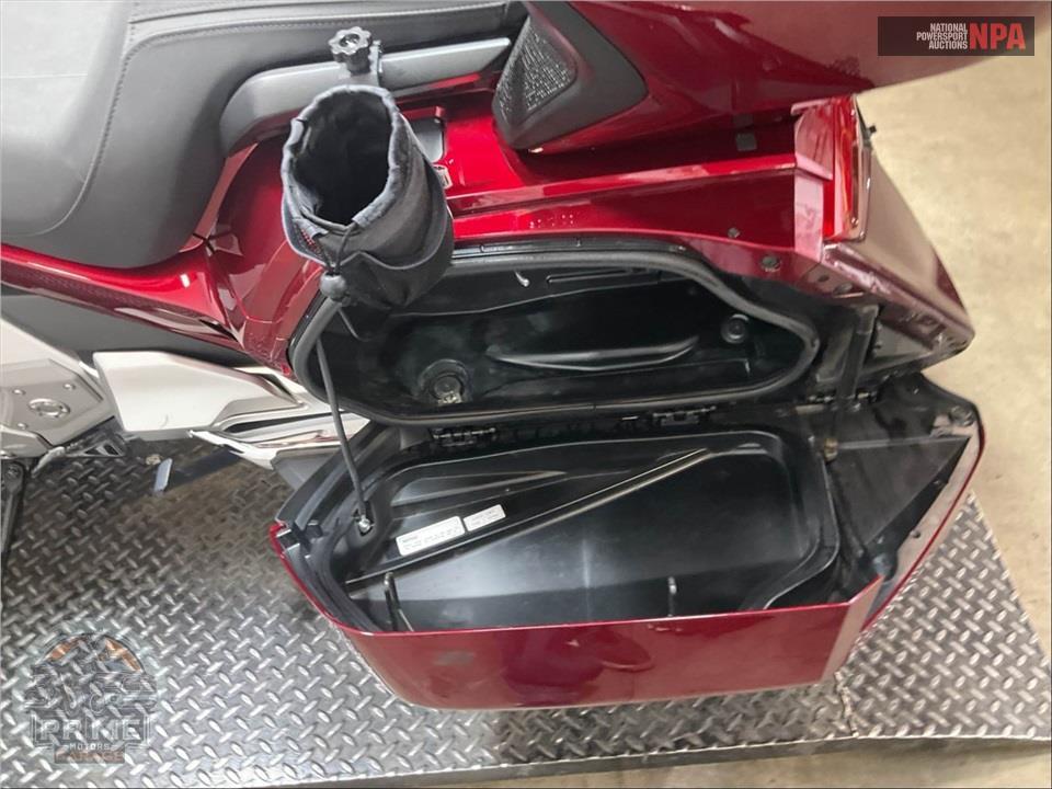 2023 Honda GL1800D GOLDWING TOUR DCT — фото 21