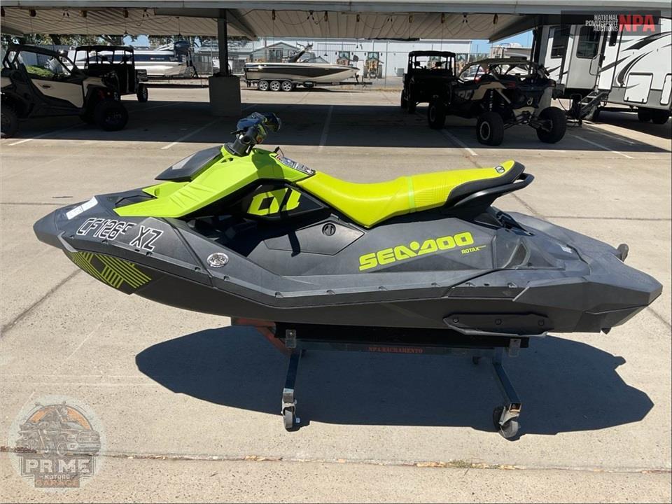 2023 Seadoo/Brp SPARK 3UP TRIXX — фото 3