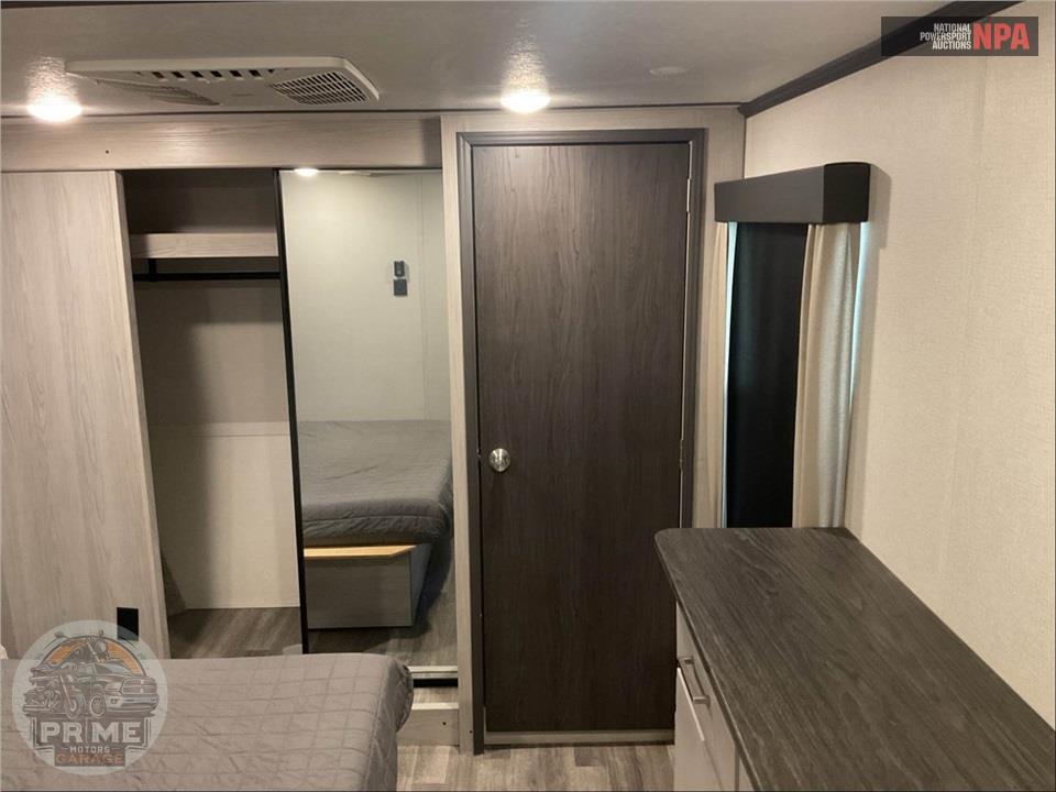 2021 Keystone Rv M-331 RL - MONTANA HIGH COUNTRY FIFTH WHEEL SERIES — фото 12