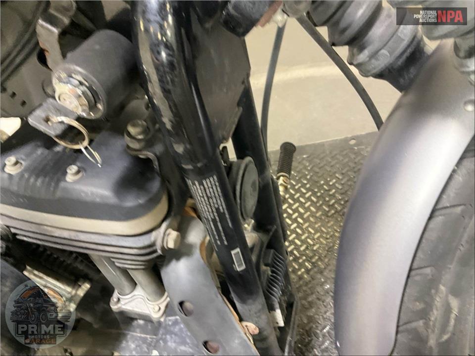 2017 Harley-Davidson XL883N IRON — фото 14