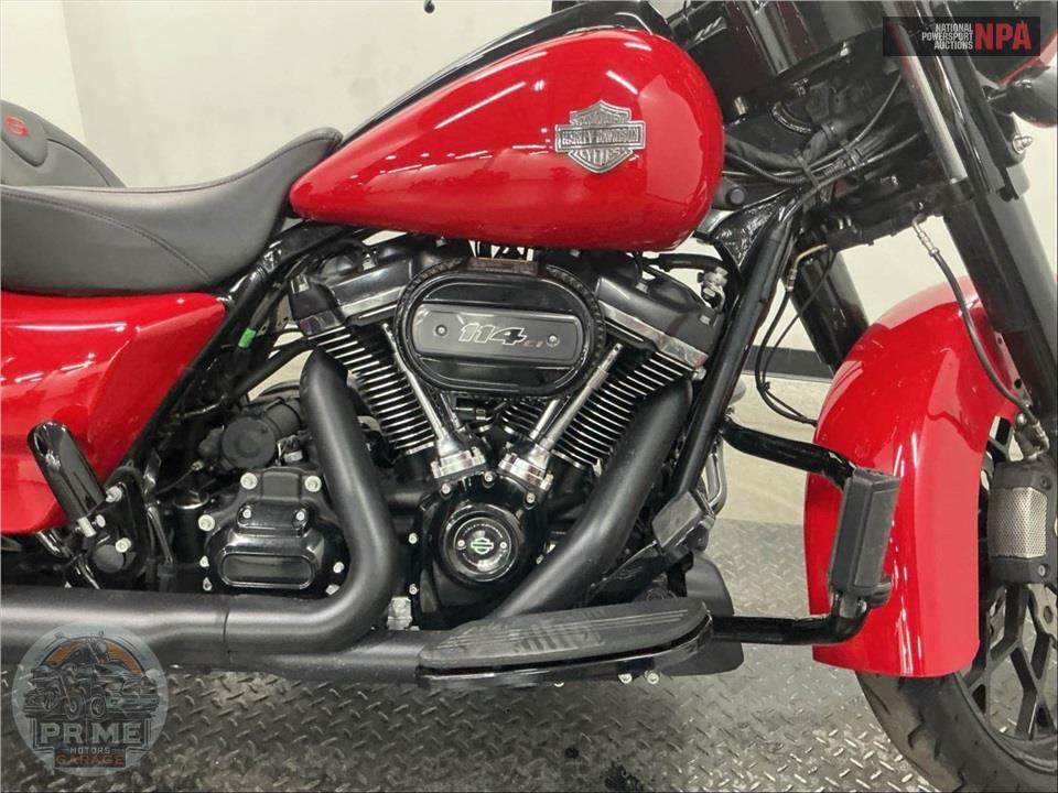 2022 Harley-Davidson FLHXS STREET GLIDE SPECIAL — фото 6