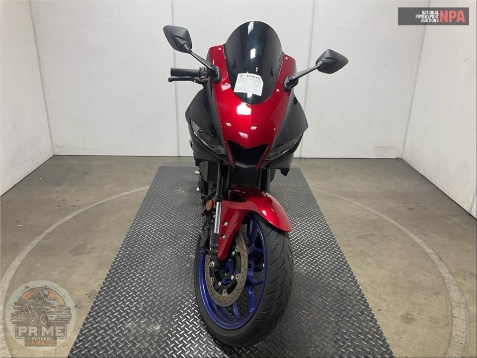 2024 Yamaha YZF-R3 — фото 2