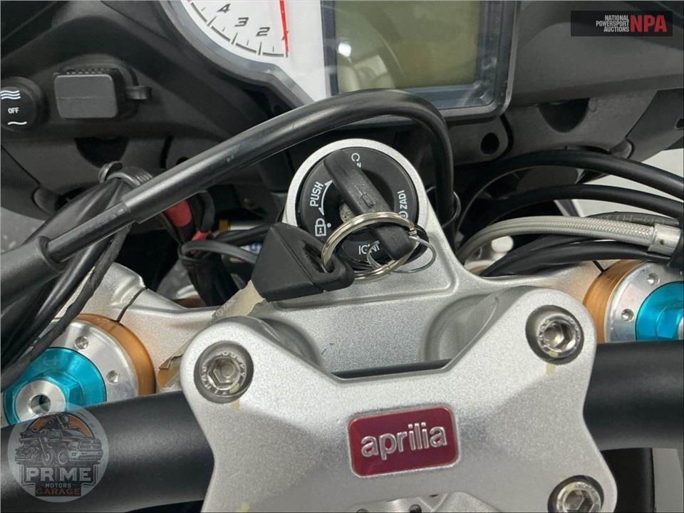 2016 Aprilia TUONO V4 1100 RR FACTORY ABS — фото 12