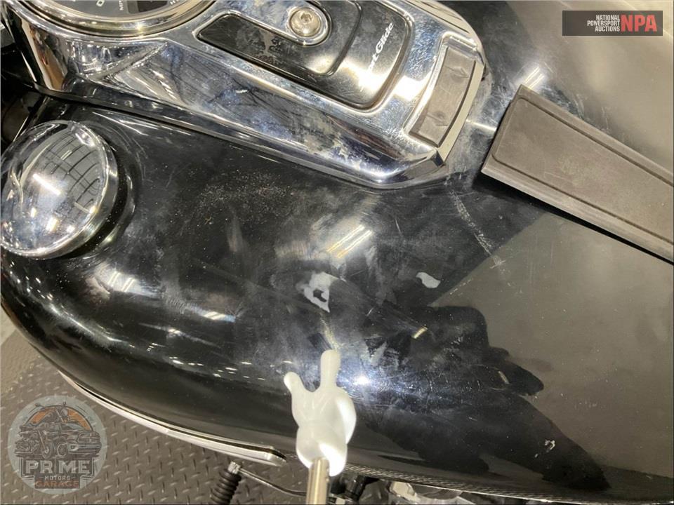 2019 Harley-Davidson FLSB SPORT GLIDE — фото 17