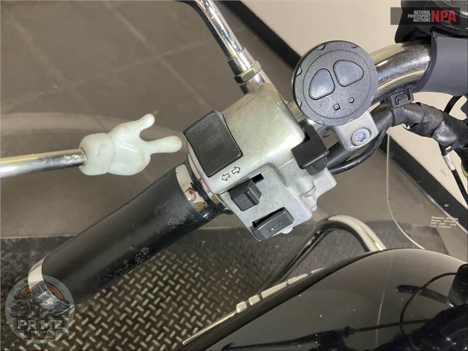2002 Honda VT1100C2 SHADOW SPIRIT — фото 33