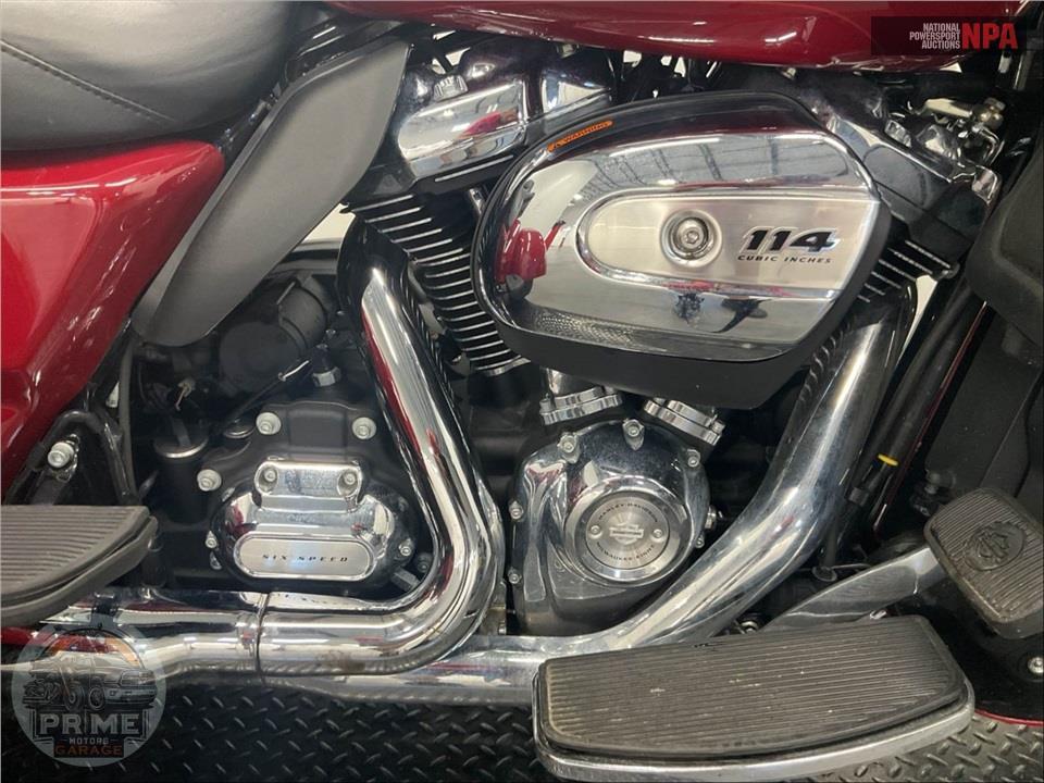 2021 Harley-Davidson FLHTCUTG TRI GLIDE ULTRA CLASSIC — фото 6