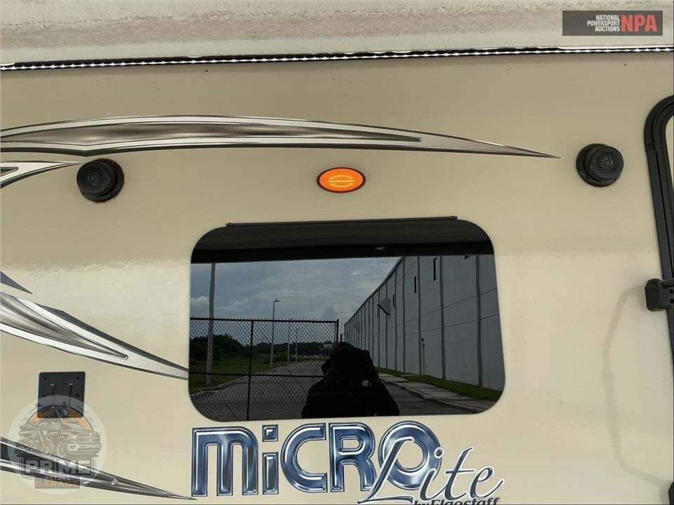 2018 Flagstaff By Forest River M-25LB MICRO LITE SERIES — фото 35