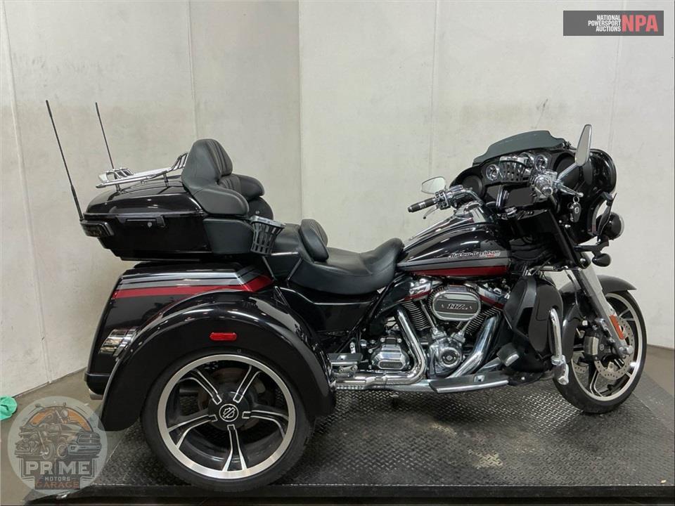 2020 Harley-Davidson FLHTCUTGSE CVO TRI GLIDE — фото 1