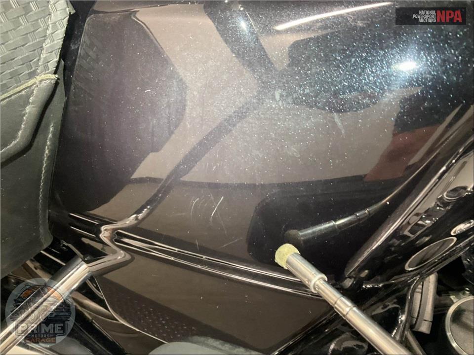 2012 Harley-Davidson FLHRC ROAD KING CLSC — фото 20