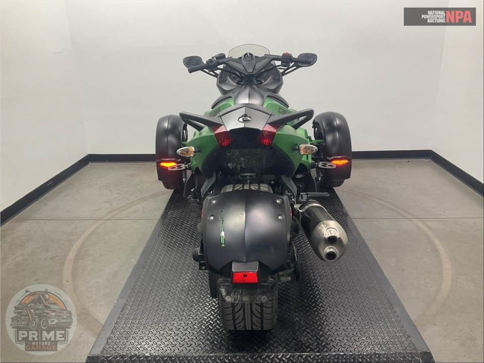 2012 Can-Am SPYDER RS-S SE5 — фото 4