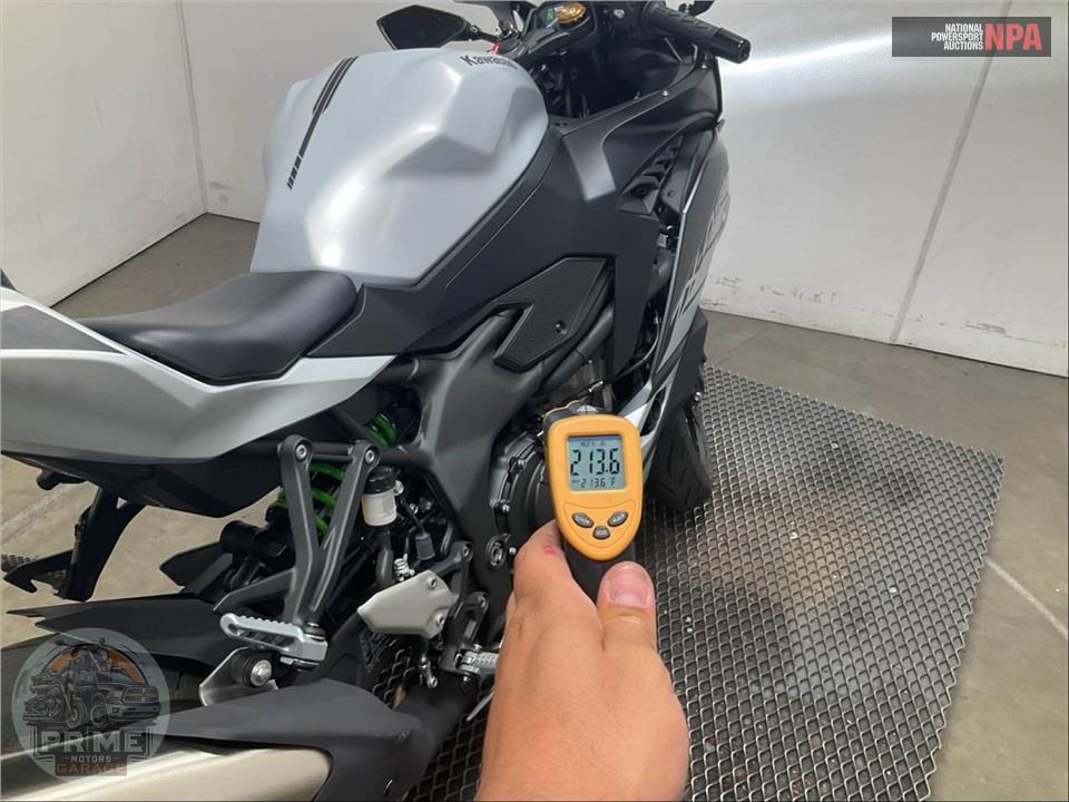 2025 Kawasaki ZX400SSFAL NINJA ZX-4RR (ABS) — фото 8