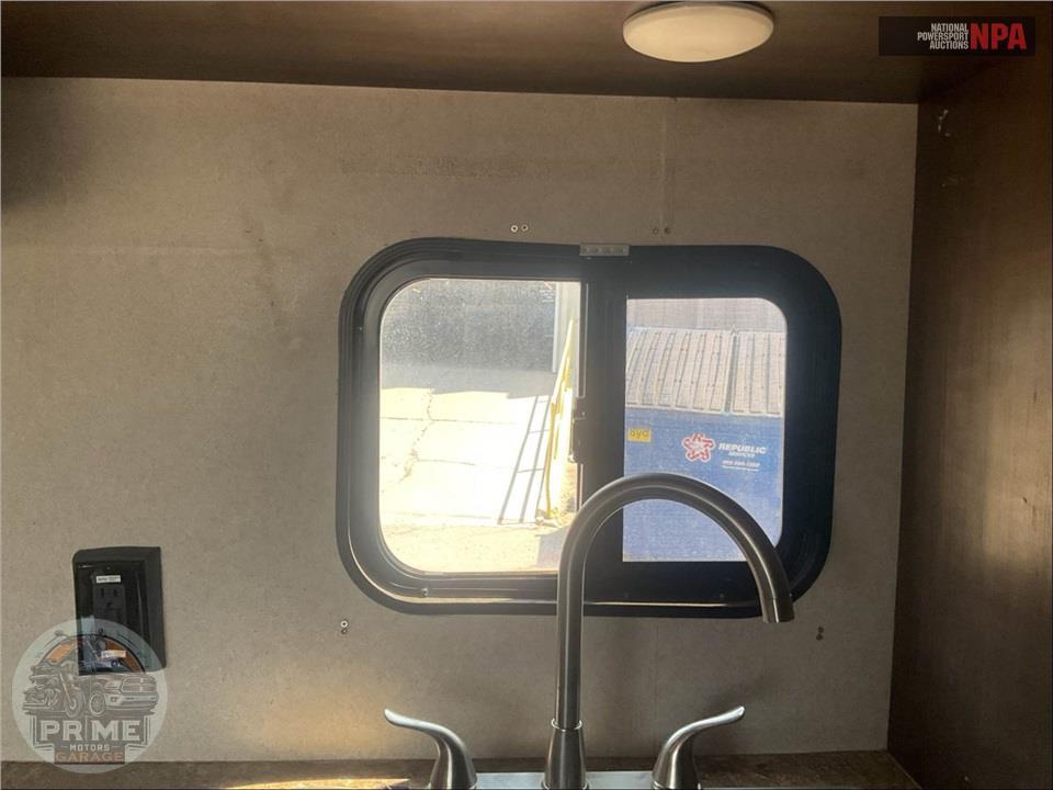 2019 Sunset Park Rv M-23WQBS - SUN LITE SERIES — фото 21