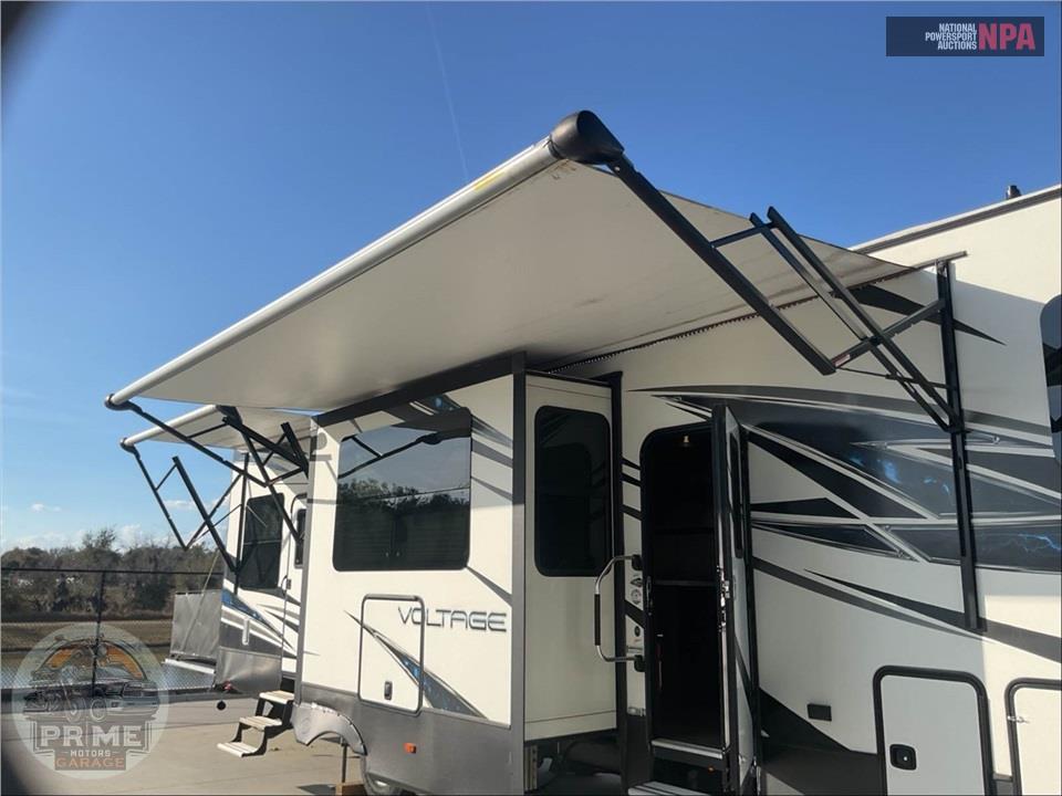 2019 Voltage M-3655 - TOY HAULER TOY HAULER SERIES — фото 31