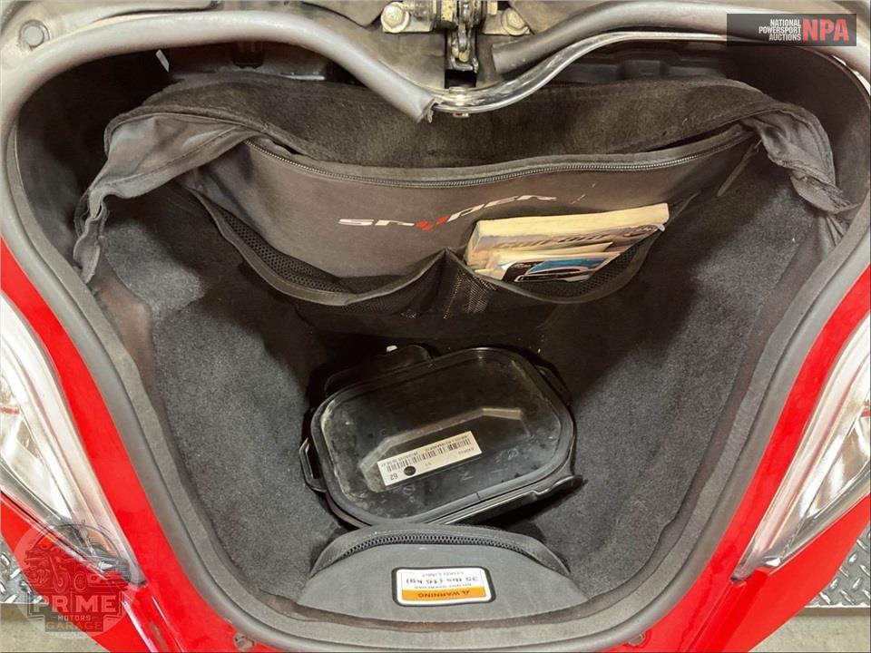 2013 Can-Am SPYDER RT-S SE5 — фото 14