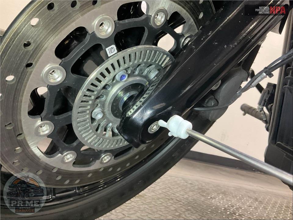2025 Indian Motorcycle SCOUT BOBBER — фото 23