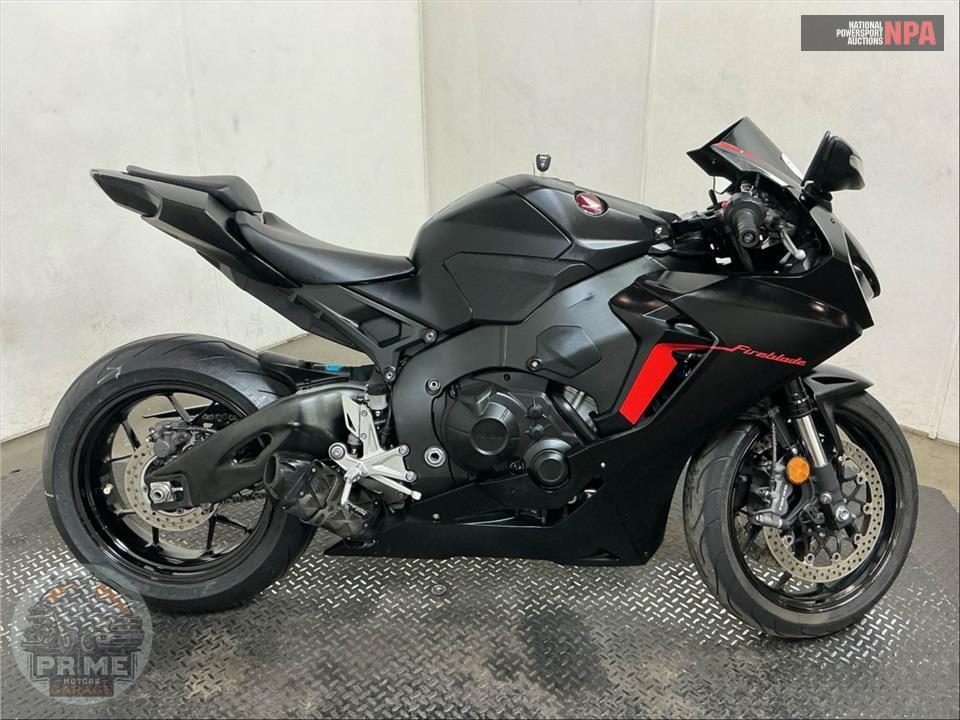 2017 Honda CBR1000RRH — фото 1