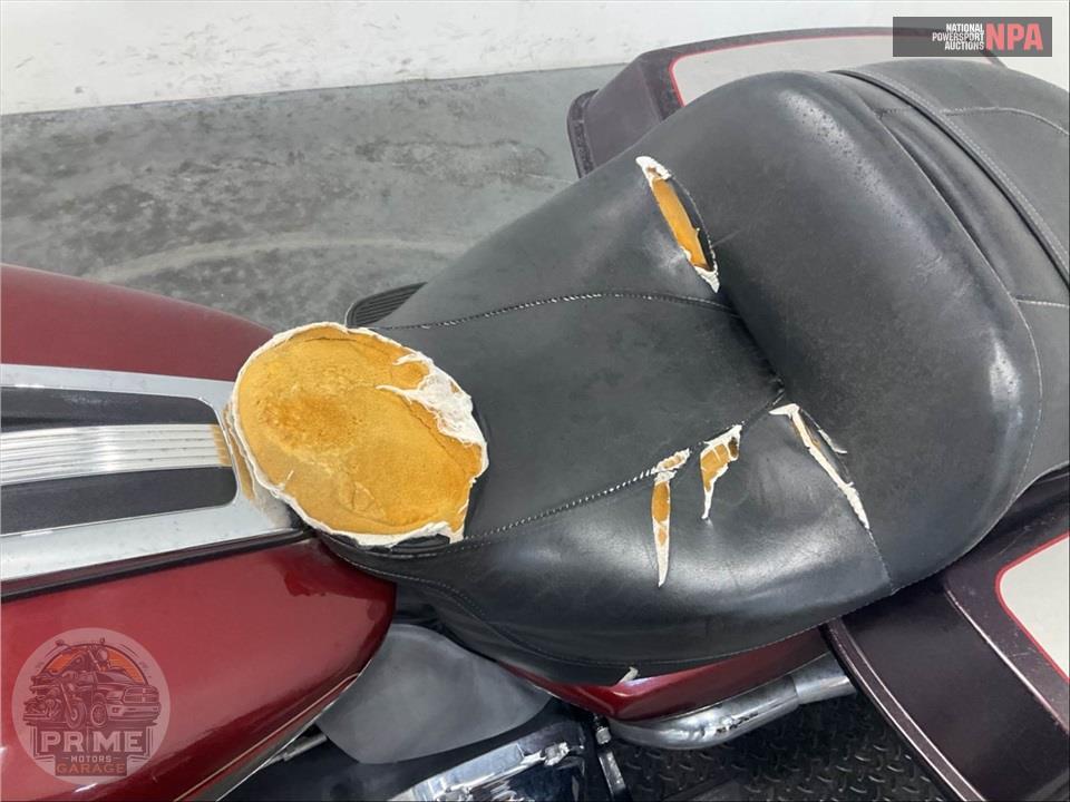 2009 Harley-Davidson FLHTCU ULTRA CLASSIC ELECTRA GLIDE — фото 41
