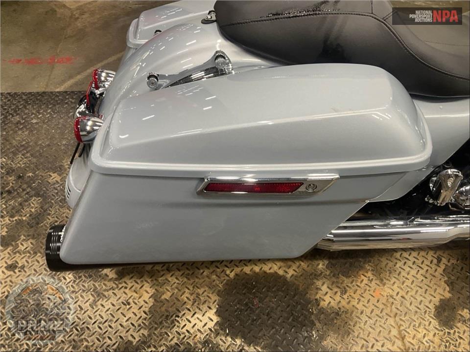 2023 Harley-Davidson FLHX STREET GLIDE — фото 17