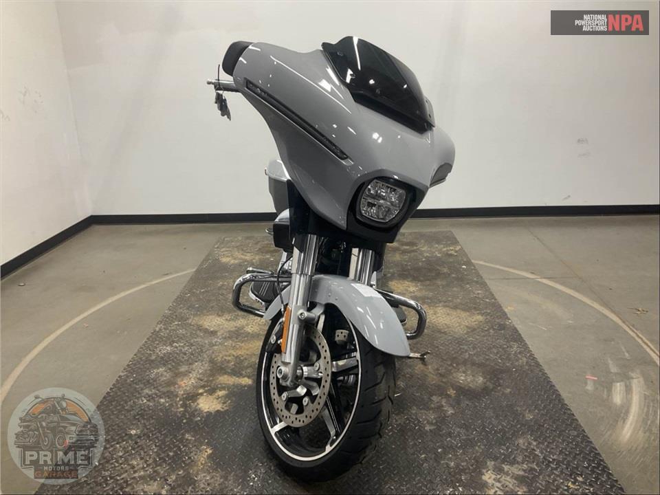 2025 Harley-Davidson FLHX STREET GLIDE — фото 2