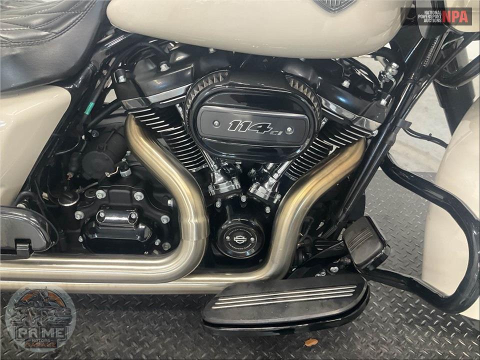 2022 Harley-Davidson FLTRXS ROAD GLIDE SPECIAL — фото 6