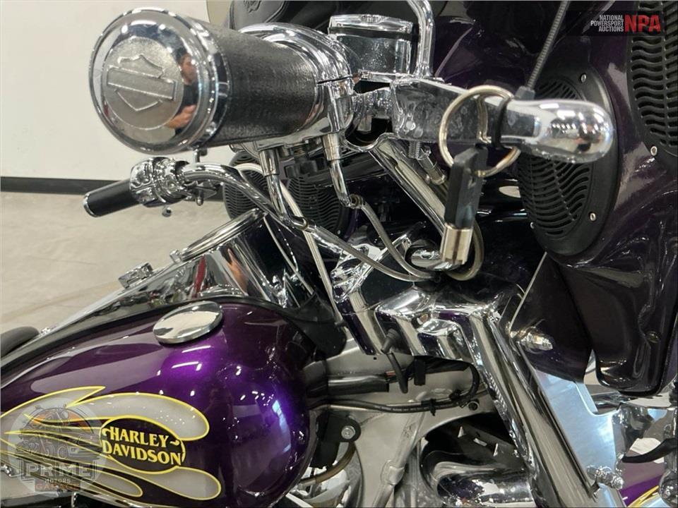 1999 Harley-Davidson FLHRCI ROAD KING CLASSIC — фото 10