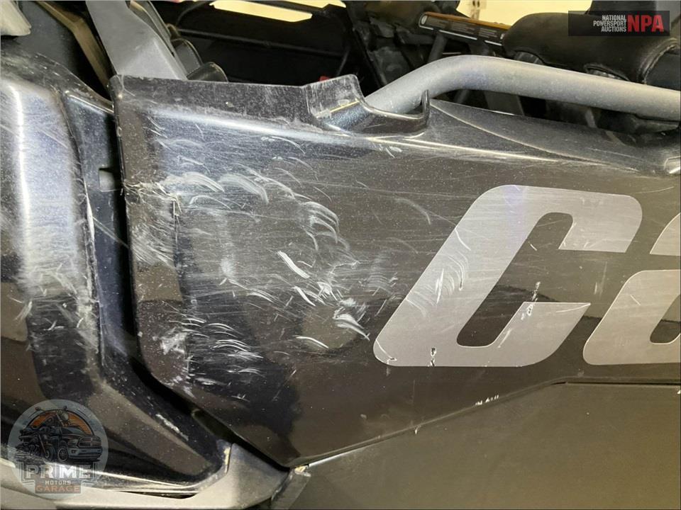 2018 Can-Am MAVERICK X3 MAXX DS TURBO R — фото 33