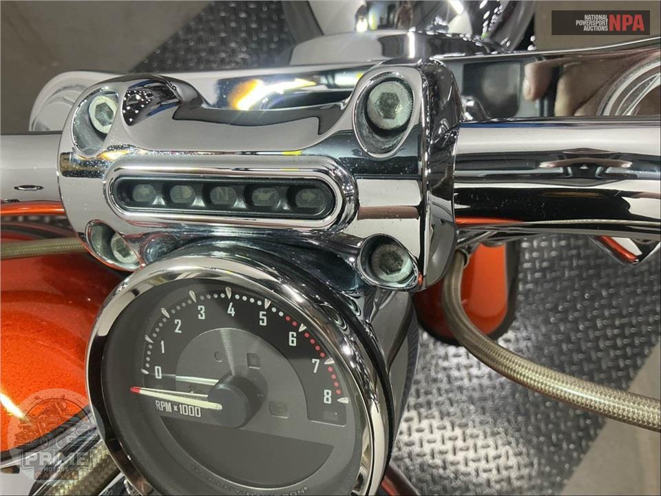 2014 Harley-Davidson FXSBSE CVO BREAKOUT — фото 32