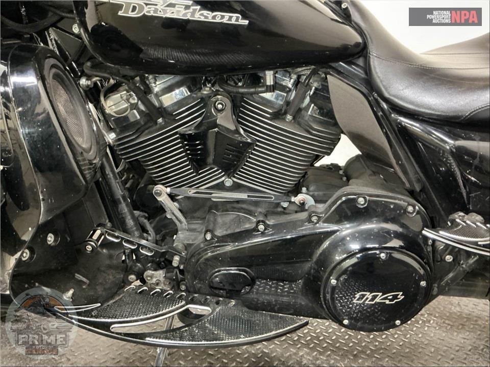 2017 Harley-Davidson FLHX STREET GLIDE — фото 7