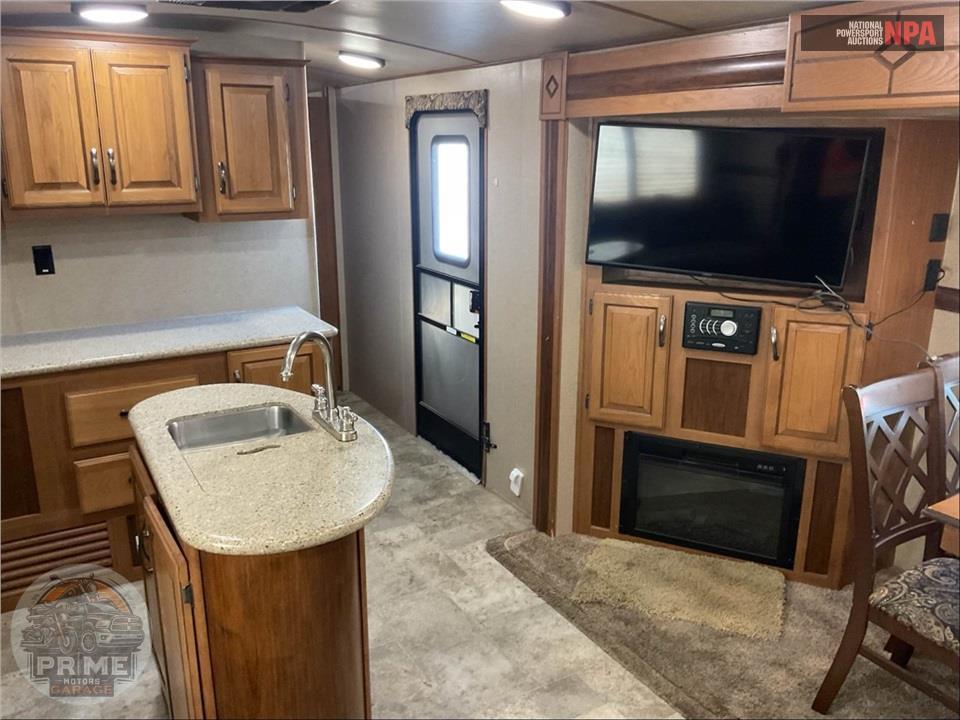 2016 Crossroads Rv M-29 RL - SUNSET GRAND RESERVE SERIES — фото 8