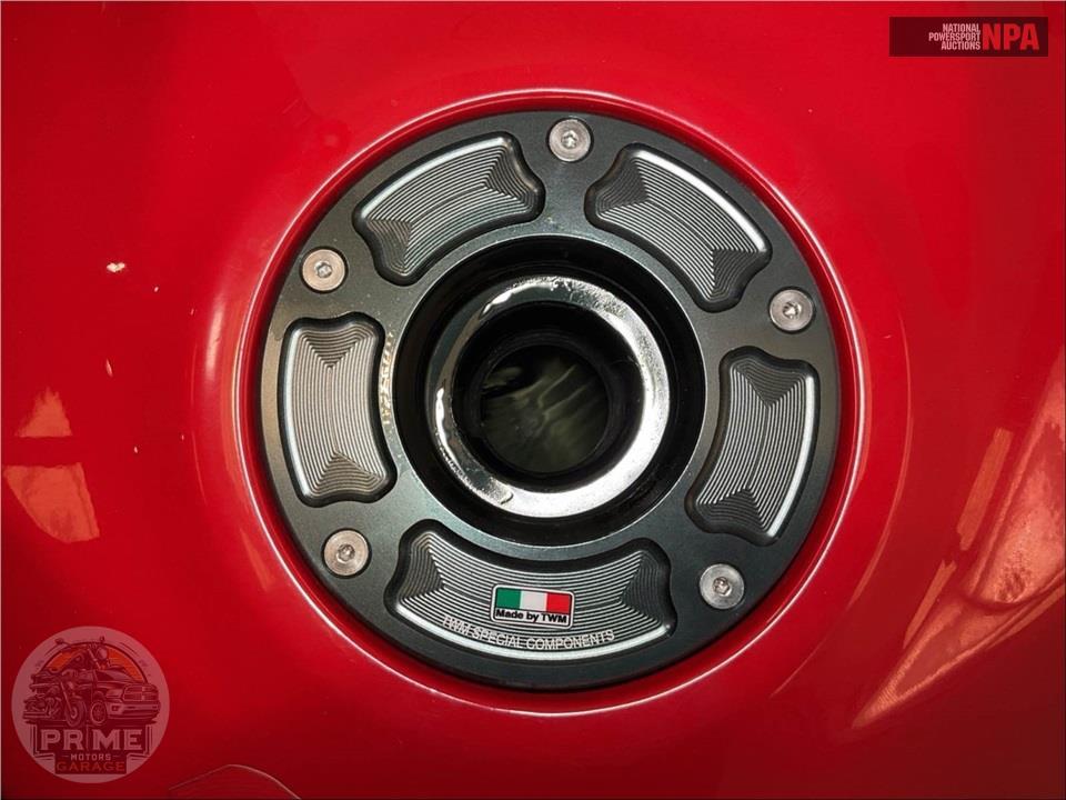 2023 Ducati PANIGALE V2 — фото 18
