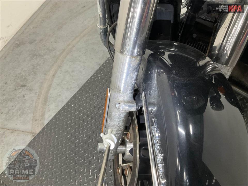 2019 Harley-Davidson FLHTCU ELECTRA GLIDE ULTRA CLASSIC — фото 35