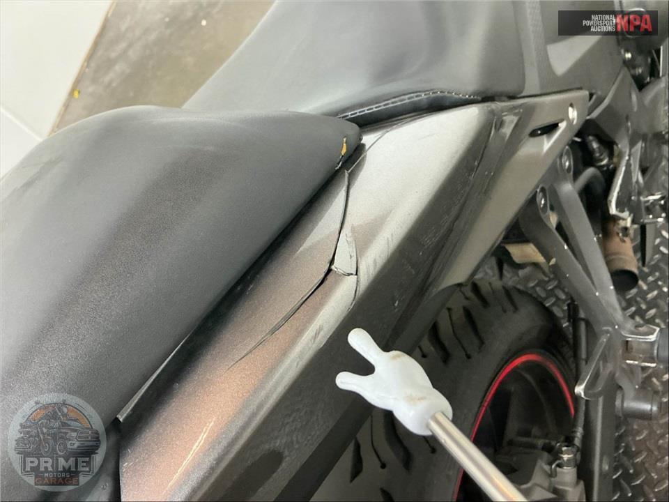2015 Honda CBR500RF — фото 21