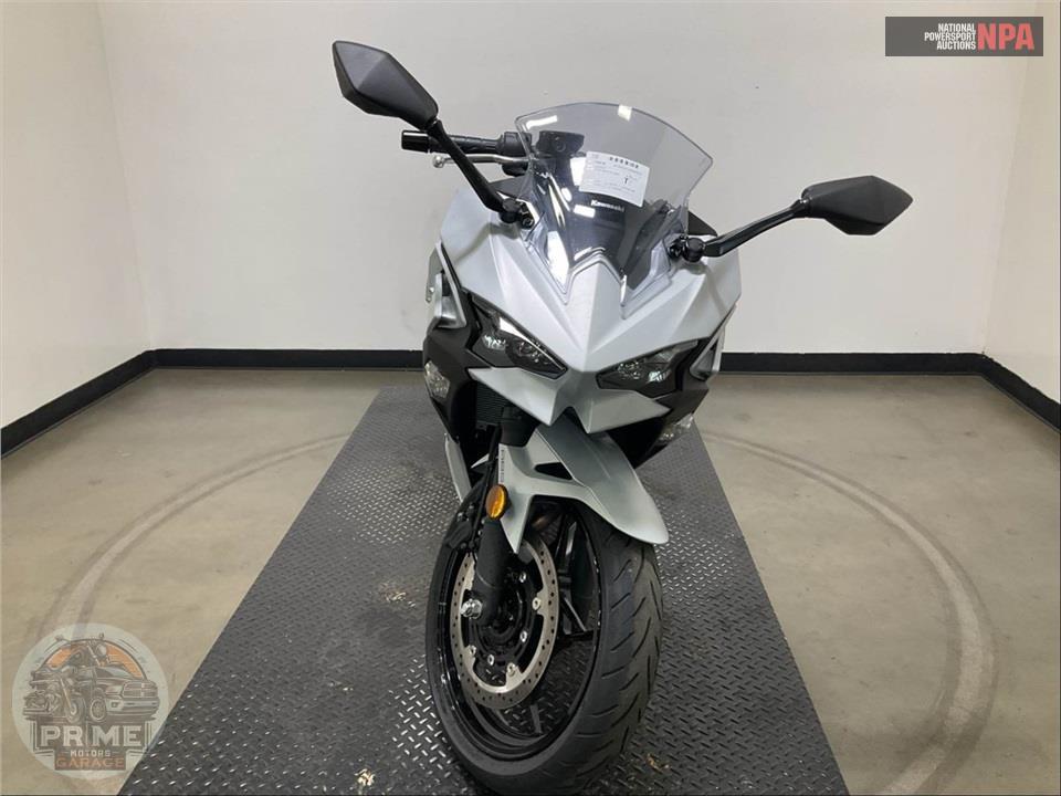 2025 Kawasaki EX500GSFNL NINJA 500 (ABS) — фото 2