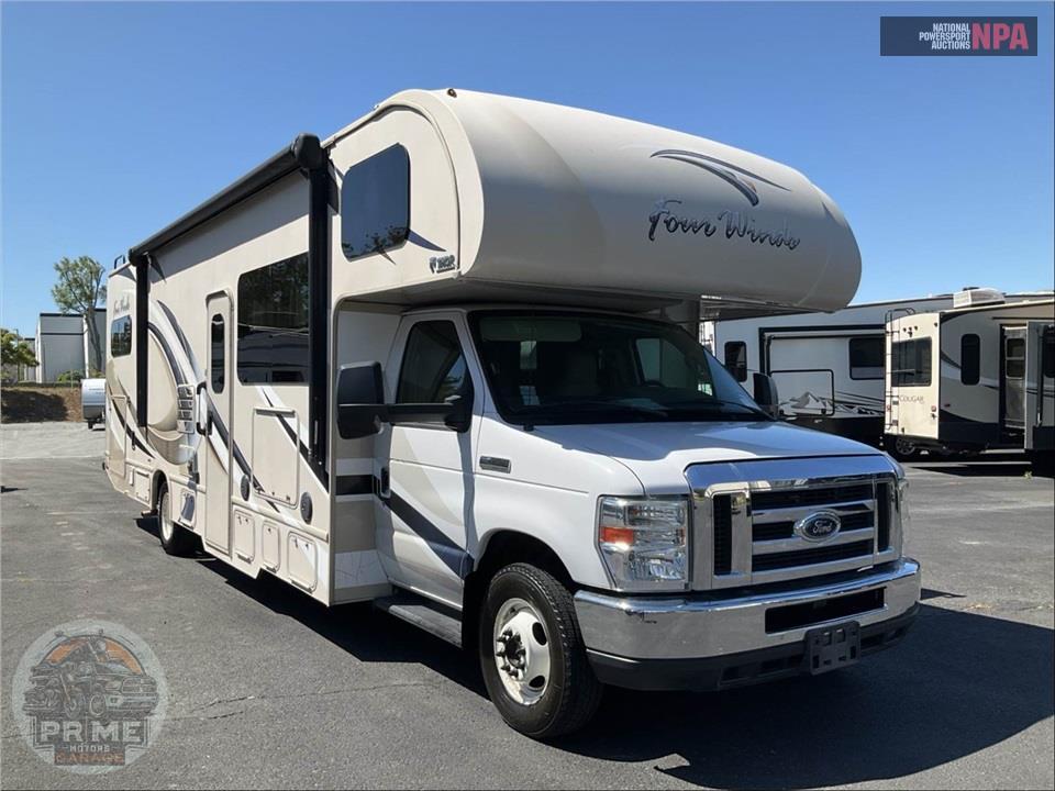 2018 Thor Motor Coach M-31E E450-V10 - FOUR WINDS SERIES — фото 1