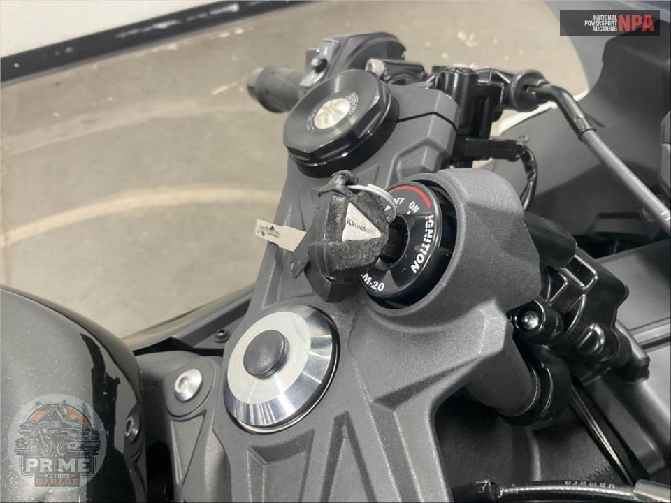2026 Kawasaki NINJA ZX-6R ABS — фото 11